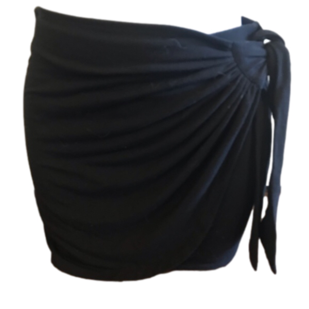 Forever 21 Black Mini Skirt